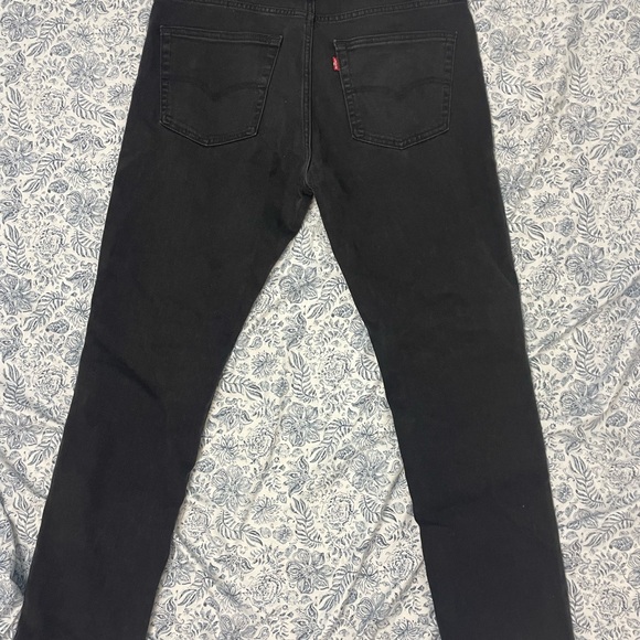 Levi's Men's Slim Black Jeans NV - Picture 7 of 13